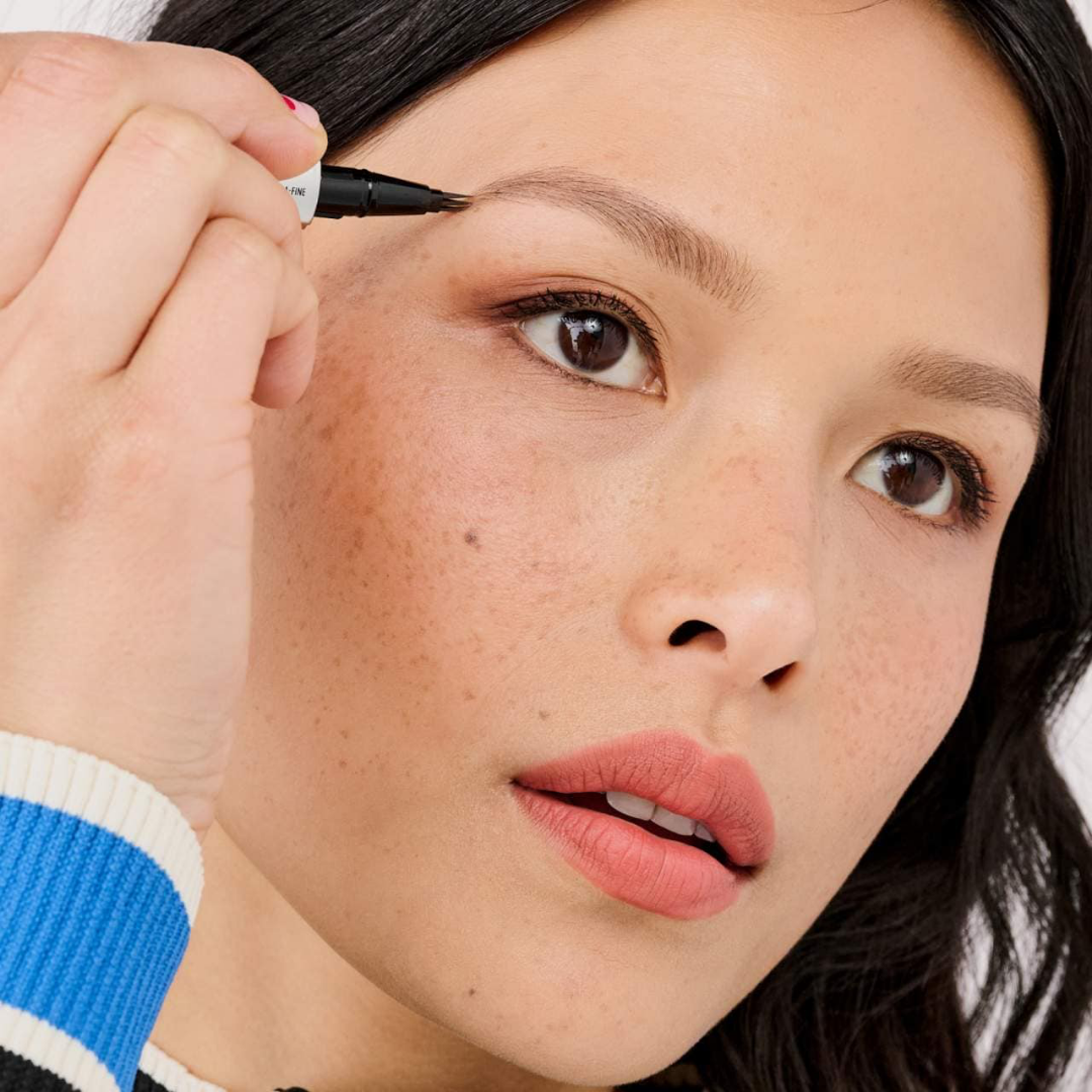 Benefit Mighty Fine Waterproof Brow Pen