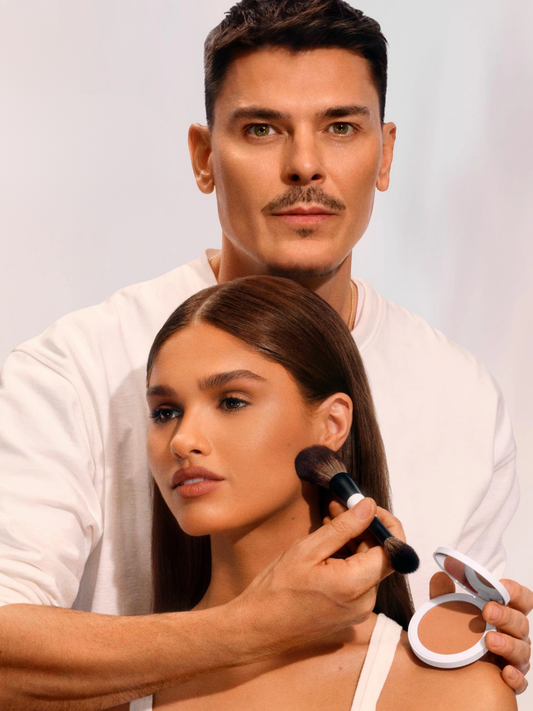 Makeup by Mario SoftSculpt Talc-Free Blurring Bronzer