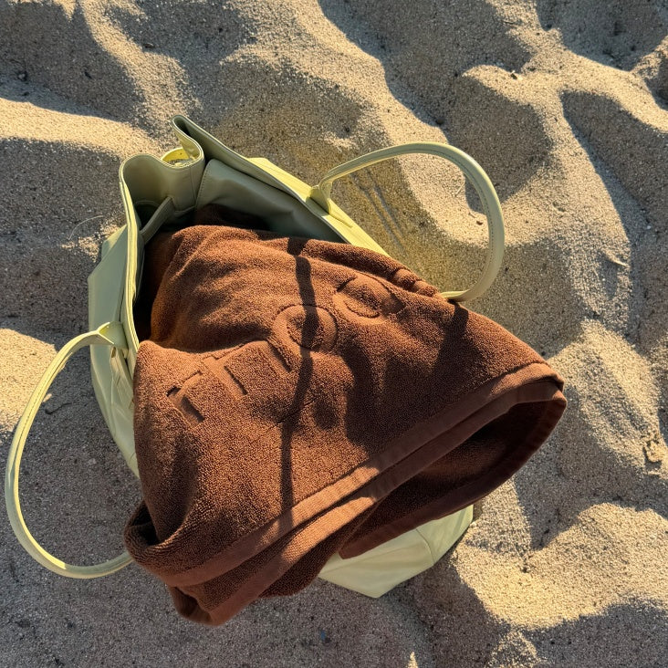 Rhode Terry Towel en el bolso